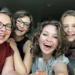 Meet your Posher, Mandy